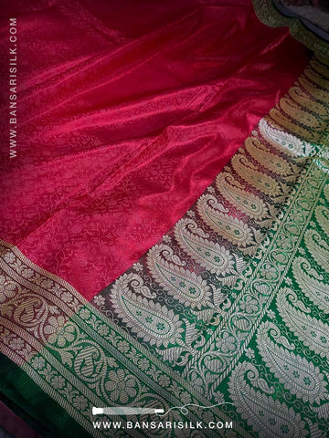 Red Banarasi Silk Saree for wedding, Banarasi Tanchoi Silk Saree for wedding, Wedding Saree, Tanchoi Saree